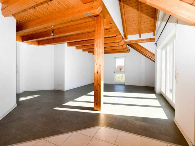 Wohnung zur Miete 1.270 € 4,5 Zimmer 96,6 m² Dachgeschoss, 2. Geschoss Ilsfeld Ilsfeld 74360