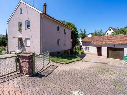 Mehrfamilienhaus zum Kauf 379.000 € 7,5 Zimmer 166 m² 946 m² Grundstück Deggingen Deggingen 73326