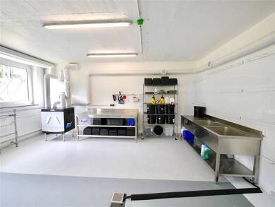 Ladenfläche zur Miete 7 € 3 Zimmer 119 m² Verkaufsfläche Cadolzburg Cadolzburg 90556