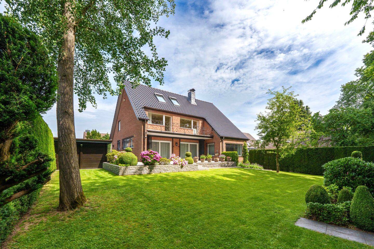 Einfamilienhaus zum Kauf, Neuss