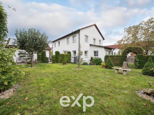 Mehrfamilienhaus zum Kauf 300.000 € 6 Zimmer 200 m² 650 m² Grundstück Bodenwöhr 92439