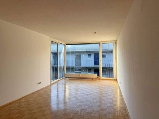 Studio zur Miete 1.354 € 3 Zimmer 72 m² 3. Geschoss Bregenz 6900