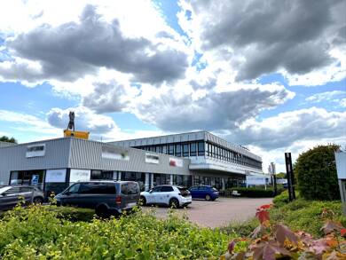 Bürofläche zur Miete 13 € 10 Zimmer 400 m² Bürofläche teilbar ab 120 m² Buntekuh Lübeck 23556