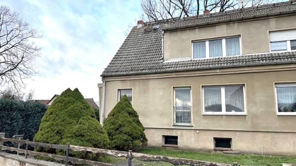 Haus zum Kauf 79.000 € 7 Zimmer 118,8 m² 396 m² Grundstück frei ab sofort Mehltheuer Stauchitz 01594