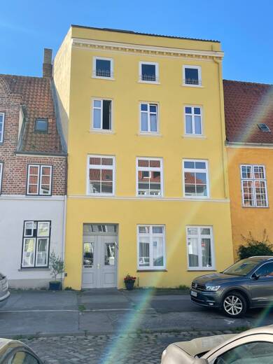 Wohnung zur Miete 1.320 € 4 Zimmer 88 m² 1 Geschosse frei ab sofort Innenstadt Lübeck 23552