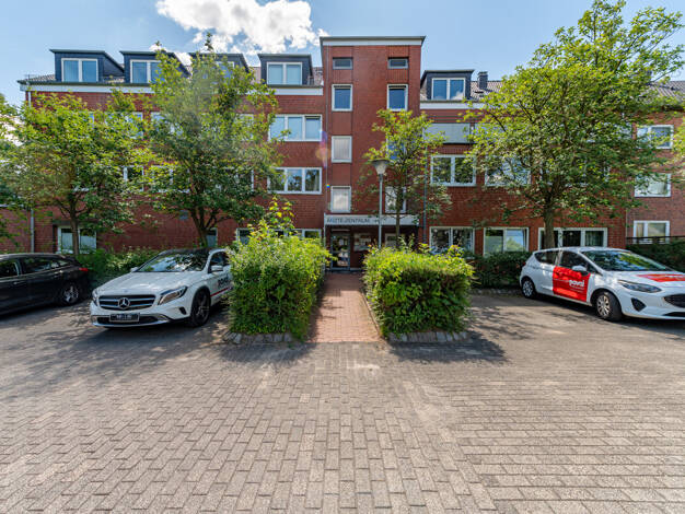 Wohnung zum Kauf provisionsfrei 409.000 € 11 Zimmer 137,7 m² EG frei ab sofort Neumühlen-Dietrichsdorf Neumühlen - Dietrichsdorf 24149