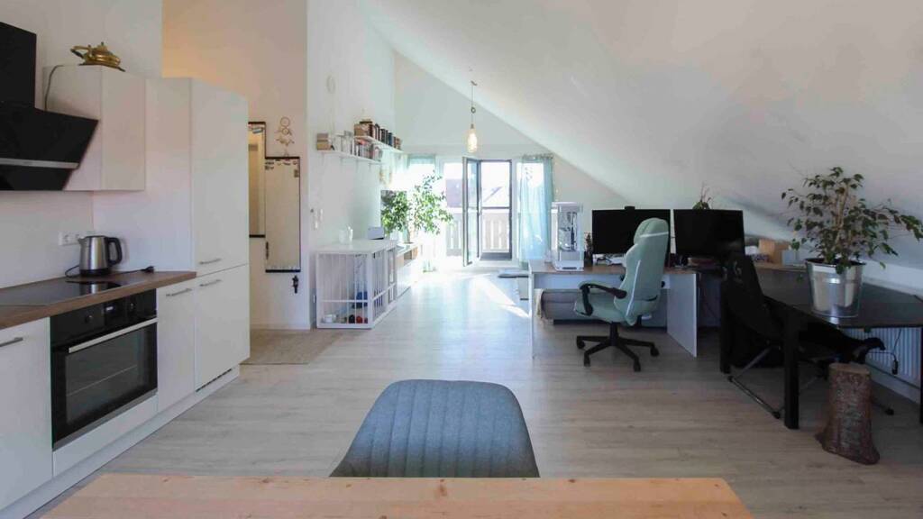 Mehrfamilienhaus zum Kauf als Kapitalanlage geeignet 1.480.000 € 8 Zimmer 211,5 m² 883,3 m² Grundstück Türkenfeld 82299