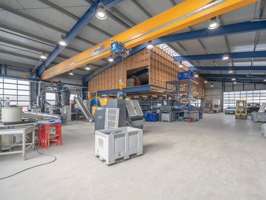 Lagerhalle zum Kauf 1.399.000 € 1.505,7 m² Lagerfläche Münsingen 72525