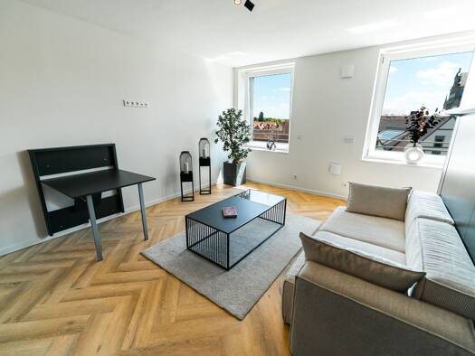 Wohnung zur Miete 896 € 1 Zimmer 27 m² frei ab sofort Innenstadt Augsburg 86152