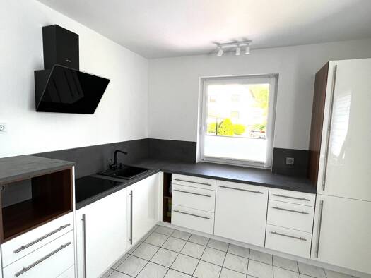 Wohnung zur Miete 780 € 4 Zimmer 90 m² Geschoss 1/2 frei ab 01.04.2026 Wolfspfad 52 Frankenberg 35066