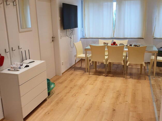 WG-Zimmer zur Miete Wohnen auf Zeit 700 € 14,7 m² 1. Geschoss frei ab sofort Fürstätt Rosenheim 83024
