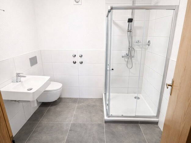 Wohnung zum Kauf provisionsfrei 165.000 € 3 Zimmer 90 m² 1. Geschoss Heuholzerstrasse 11 Untersteinbach 74629