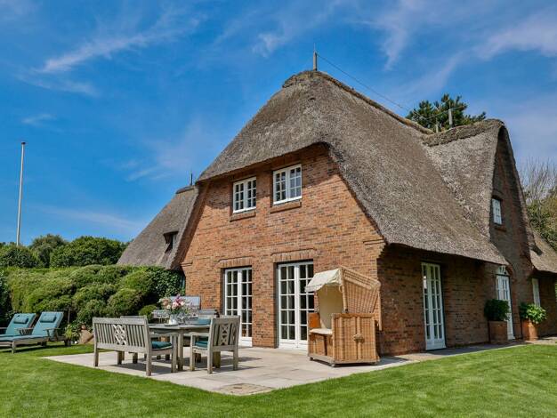 Doppelhaushälfte zum Kauf 3.950.000 € 6 Zimmer 179 m² 697 m² Grundstück Braderup Wenningstedt-Braderup (Sylt) 25996