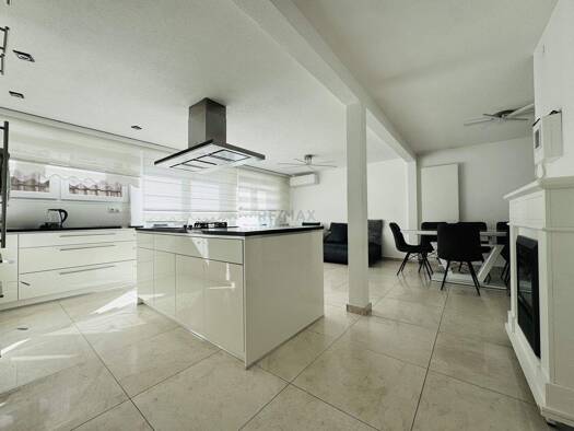 Einfamilienhaus zum Kauf 469.000 € 6 Zimmer 139 m² 95 m² Grundstück Stadtgebiet Göppingen 73033