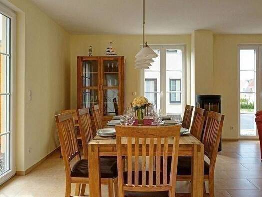 Einfamilienhaus zum Kauf als Kapitalanlage geeignet 449.000 € 5 Zimmer 104 m² 812 m² Grundstück Glowe 18551