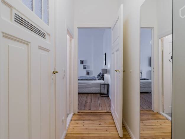 Studio zur Miete Wohnen auf Zeit 1.800 € 1 Zimmer 40 m² frei ab 01.07.2026 Neukölln Berlin 12049