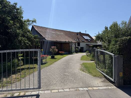 Bauernhaus zum Kauf 595.000 € 6 Zimmer 203 m² 1.230 m² Grundstück Schwabmünchen Schwabmünchen 86830