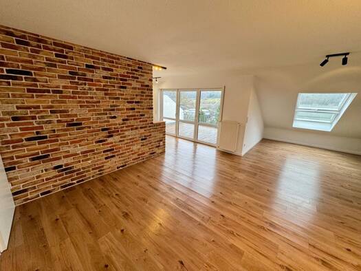 Wohnung zur Miete 990 € 3 Zimmer 82 m² Geschoss 1/3 frei ab sofort Am Sprung Konz 54329