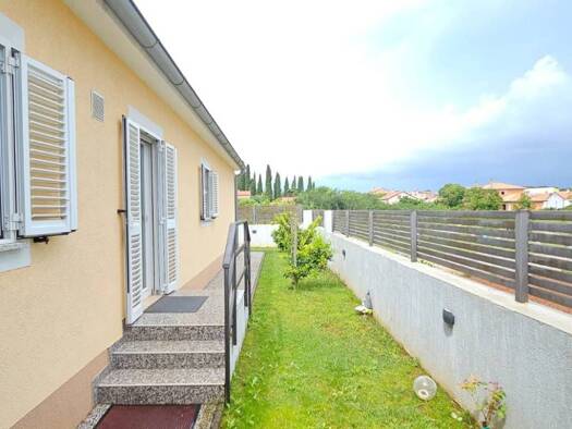 Haus zum Kauf 550.000 € 3 Zimmer 158 m² Rovinj