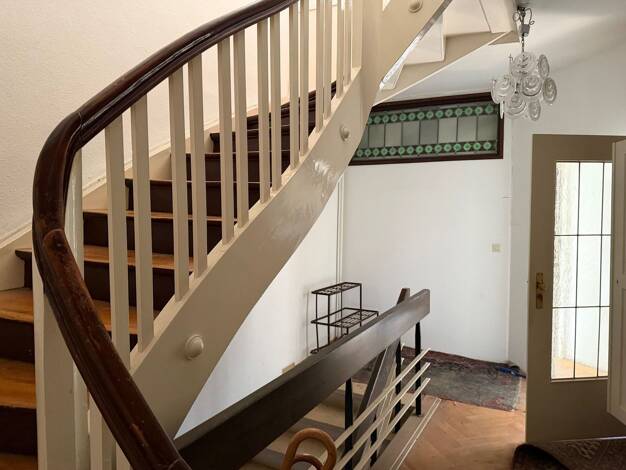 Stadthaus zum Kauf 980.000 € 14 Zimmer 421,5 m² 365 m² Grundstück Überlingen Überlingen 88662