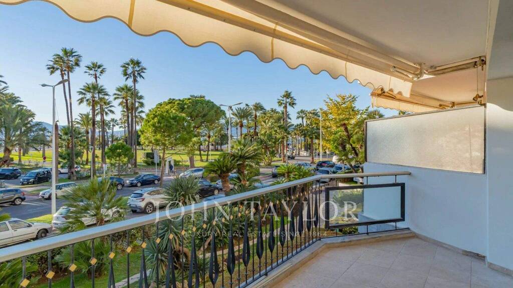 Studio zum Kauf provisionsfrei 1.890.000 € 3 Zimmer 91,6 m² 1. Geschoss Pointe Croisette Cannes 06400