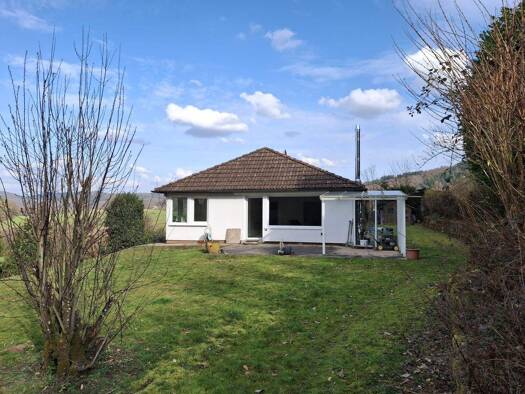 Bungalow zum Kauf 749.000 € 6 Zimmer 160 m² 1.405 m² Grundstück frei ab sofort Wehlingweg 38 Oberflockenbach Weinheim 69469