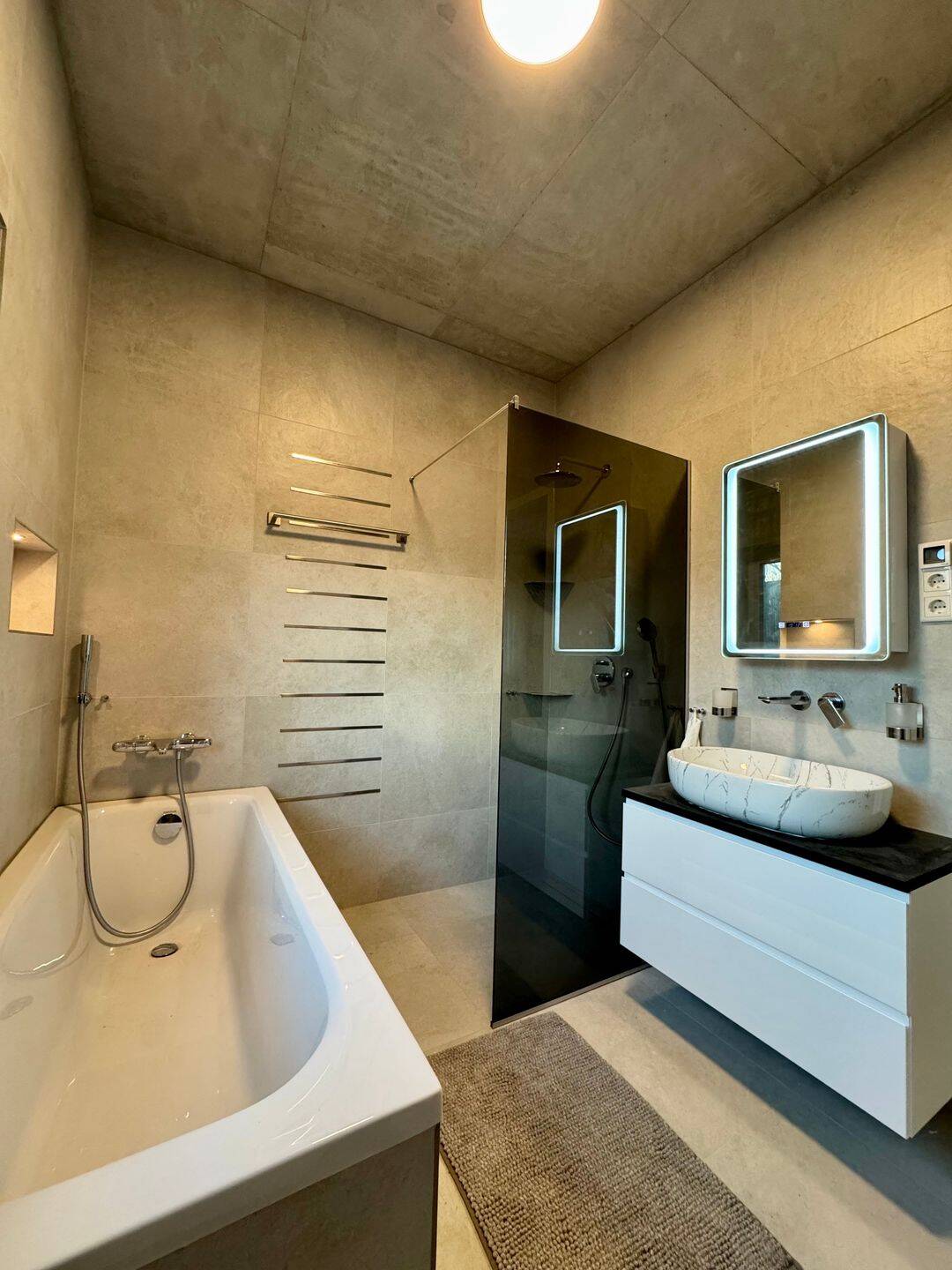 Property thumbnail 18