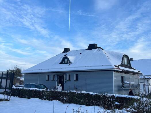 Einfamilienhaus zum Kauf provisionsfrei 370.000 € 8 Zimmer 160 m² 900 m² Grundstück Steinbach Burghaun 36151