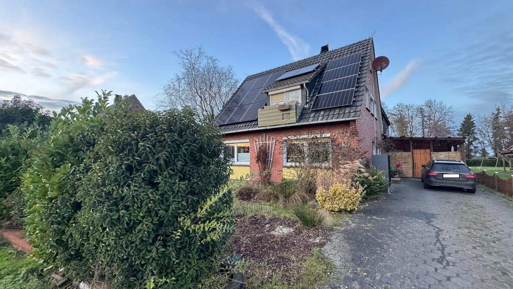Einfamilienhaus zum Kauf 290.000 € 7 Zimmer 190 m² 1.350 m² Grundstück Nordmentzhausen Jade 26349