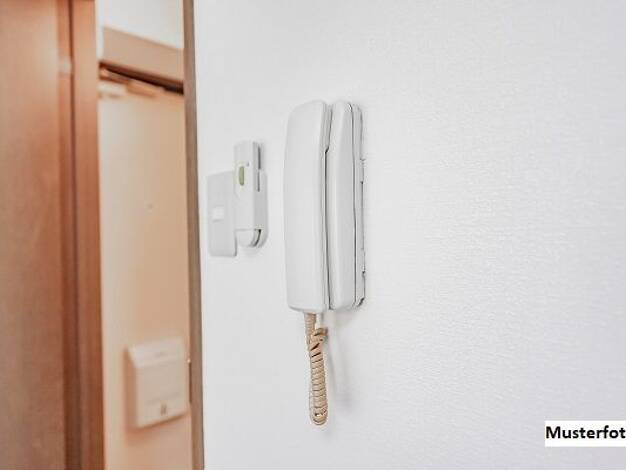 Wohnung zum Kauf 31.800 € 2 Zimmer 41,1 m² Hochheide Duisburg 47198
