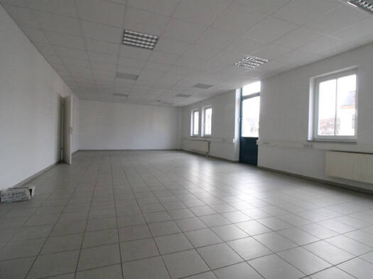 Bürofläche zur Miete provisionsfrei 3 Zimmer Hölderlinstraße 10 Innenstadt Zwickau 08056