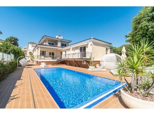 Villa zum Kauf 1.090.000 € 5 Zimmer 419 m² 625 m² Grundstück CL MIMOSAS 14 Torrevieja 03188