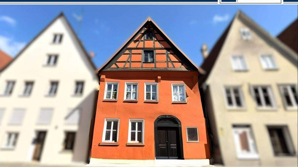 Mehrfamilienhaus zum Kauf 325.000 € 13,5 Zimmer 306,4 m² 207 m² Grundstück Nördlingen 86720