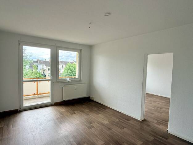 Wohnung zur Miete 239 € 2 Zimmer 47,7 m² 2. Geschoss Max-Planck-Straße 59 Haselbrunn Plauen 08525