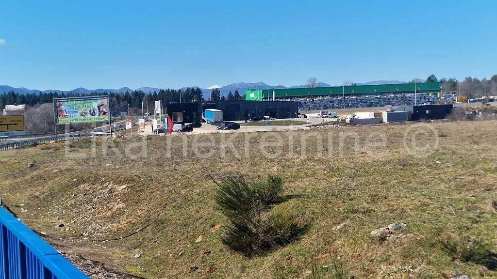 Land-/Forstwirtschaft zum Kauf 228.235 € Gospic