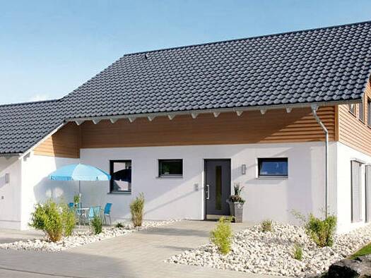 Haus zum Kauf 419.000 € 4 Zimmer 90 m² 271 m² Grundstück Bayerwaldstraße 1b Parkstetten Parkstetten 94365