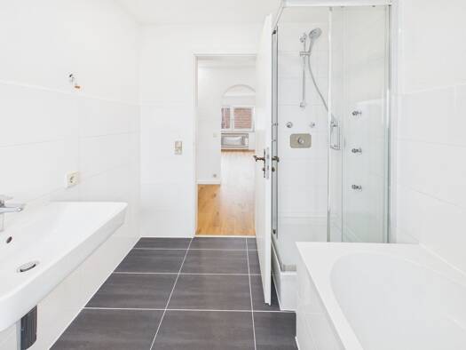 Wohnung zum Kauf 295.000 € 4,5 Zimmer 103 m² Bad Boll 73087