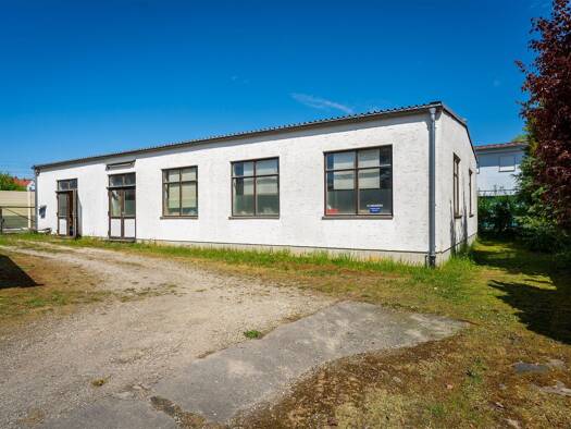 Werkstatt zur Miete 1.300 € 209 m² Lagerfläche Straubing Straubing 94315