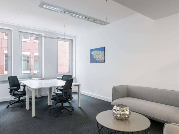 Bürofläche zur Miete provisionsfrei 23 m² Bürofläche teilbar ab 7 m² Darmstädter Landstraße 116 Sachsenhausen Frankfurt am Main 60598