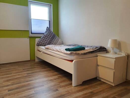 Einfamilienhaus zum Kauf 240.000 € 9 Zimmer 239 m² 900 m² Grundstück Stipshausen 55758