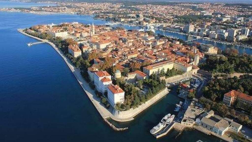 Haus zum Kauf 650.000 € 10 Zimmer 277 m² Zadar