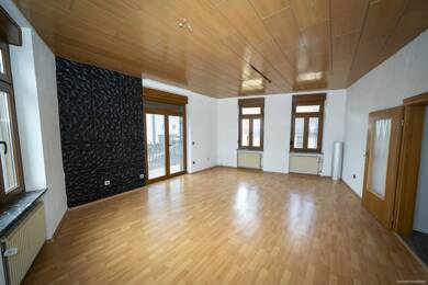 Haus zum Kauf 252 m² 209 m² Grundstück Püttlingen Püttlingen 66346