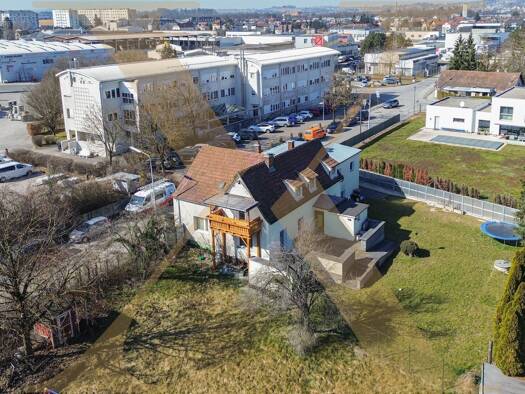 Sonstiges zum Kauf als Kapitalanlage geeignet 749.000 € 12 Zimmer 260 m² 759 m² Grundstück Traun 4050