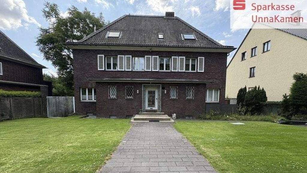 Villa zum Kauf 1.300.000 € 10 Zimmer 339 m² 1.827 m² Grundstück Buer Gelsenkirchen 45894
