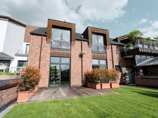 Maisonette zur Miete 2.450 € 4 Zimmer 175 m² frei ab sofort Lank-Latum Meerbusch 40668