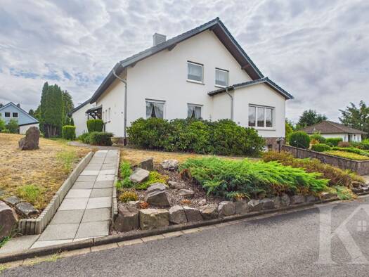 Einfamilienhaus zum Kauf 439.000 € 7 Zimmer 229,5 m² 922 m² Grundstück Besseringen Merzig 66663
