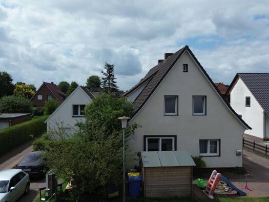 Mehrfamilienhaus zum Kauf als Kapitalanlage geeignet 650.000 € 10 Zimmer 253 m² 408 m² Grundstück Ofenerdiek Oldenburg 26125