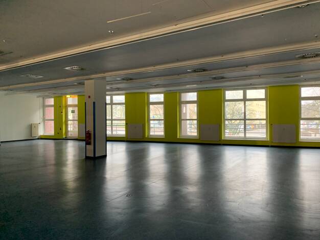 Verkaufsfläche zur Miete provisionsfrei 300 m² Verkaufsfläche Juri-Gagarin-Ring 1 Oststadt Neubrandenburg 17036