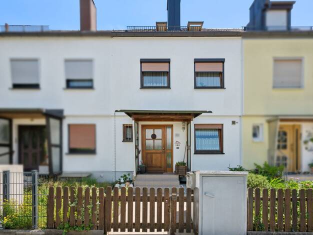 Reihenmittelhaus zum Kauf 880.000 € 5 Zimmer 117,7 m² 149 m² Grundstück Unterschleißheim 85716