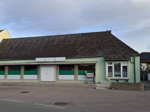 Ladenfläche zum Kauf 199.000 € 200 m² Verkaufsfläche Seefeld-Kadolz 2062